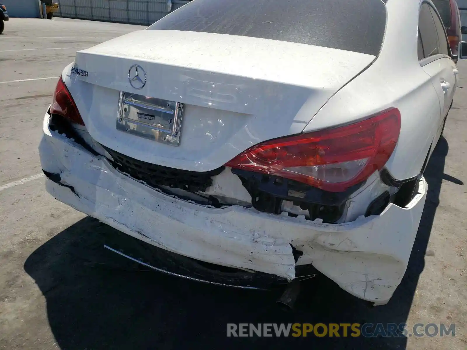 9 Photograph of a damaged car WDDSJ4EB8KN737840 MERCEDES-BENZ CLA-CLASS 2019