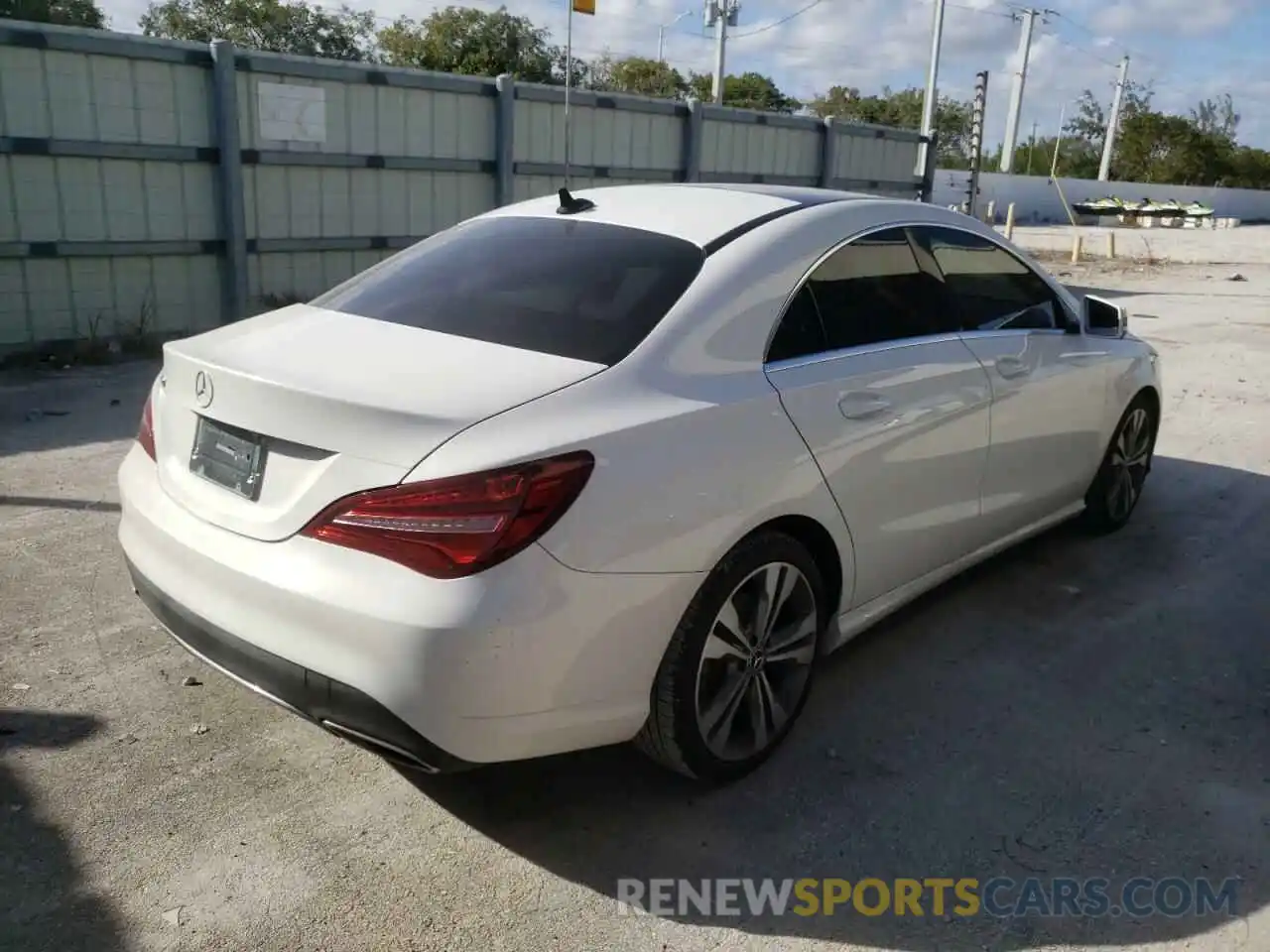 4 Photograph of a damaged car WDDSJ4EB9KN712025 MERCEDES-BENZ CLA-CLASS 2019