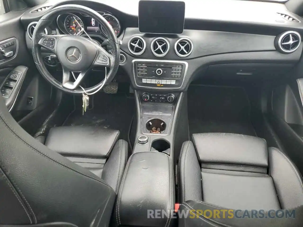 8 Photograph of a damaged car WDDSJ4EB9KN736731 MERCEDES-BENZ CLA-CLASS 2019