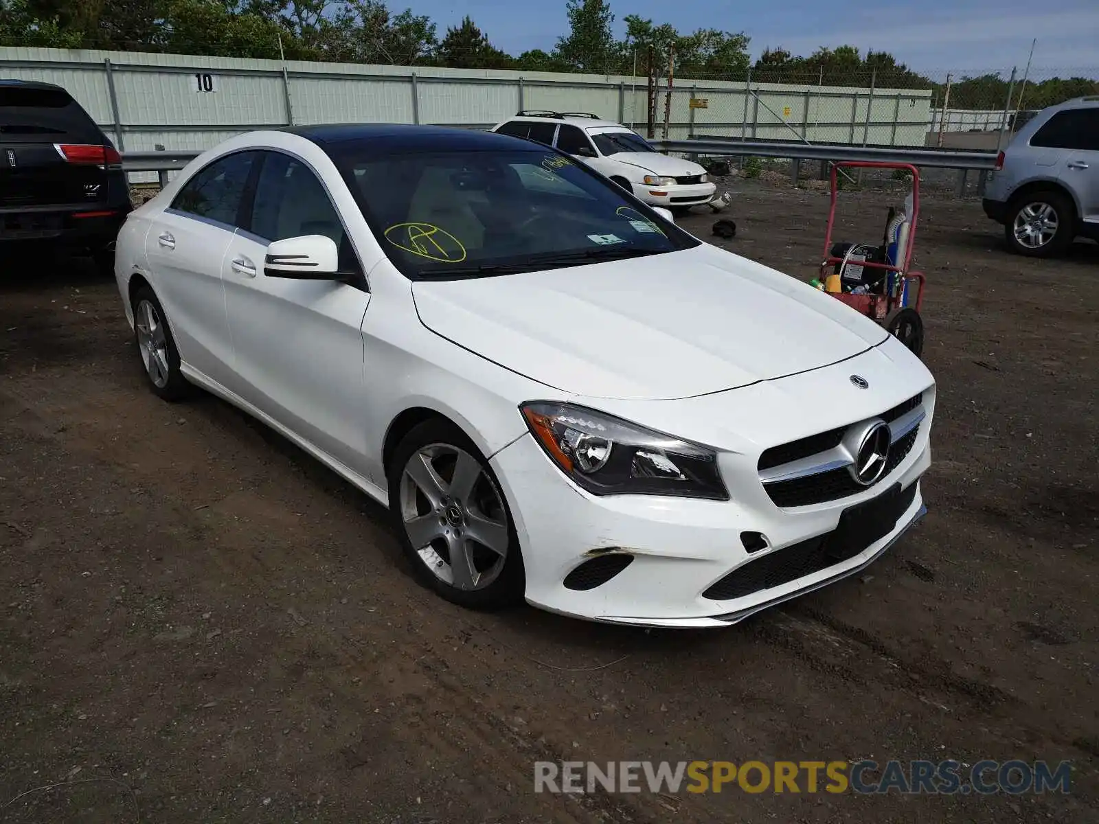 1 Фотография поврежденного автомобиля WDDSJ4GB1KN723291 MERCEDES-BENZ CLA-CLASS 2019