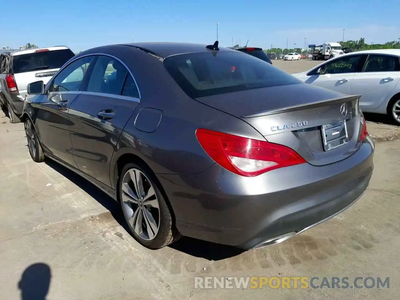 3 Photograph of a damaged car WDDSJ4GB2KN724000 MERCEDES-BENZ CLA-CLASS 2019