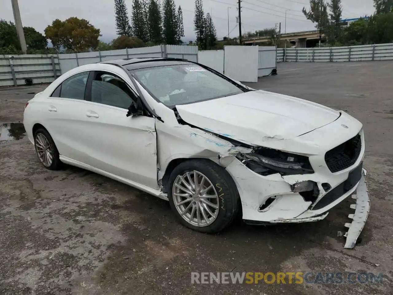 4 Фотография поврежденного автомобиля WDDSJ4GB6KN710987 MERCEDES-BENZ CLA-CLASS 2019