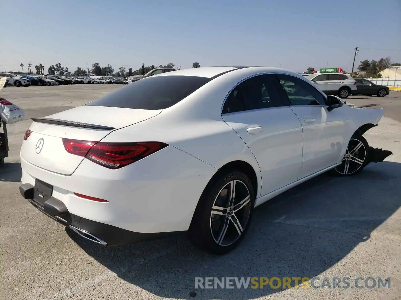 4 Photograph of a damaged car W1K5J4GB4LN085388 MERCEDES-BENZ CLA-CLASS 2020