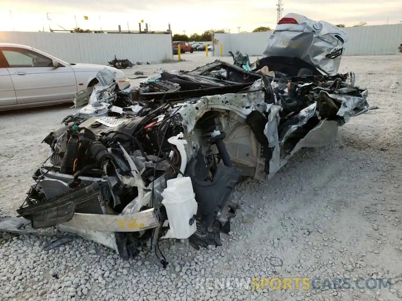 2 Photograph of a damaged car W1K5J4GB6LN099597 MERCEDES-BENZ CLA-CLASS 2020