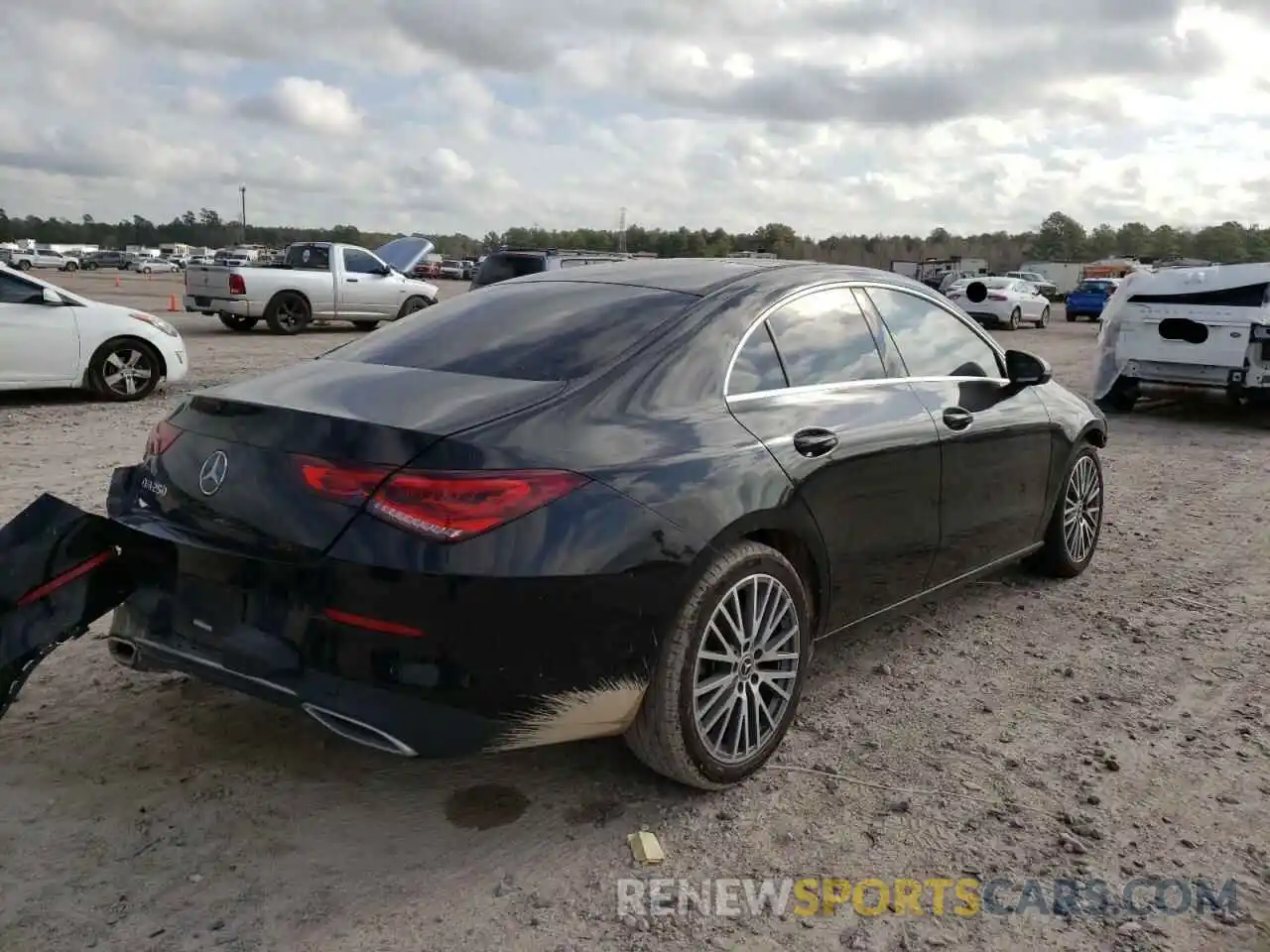 4 Photograph of a damaged car W1K5J4GB6LN103034 MERCEDES-BENZ CLA-CLASS 2020