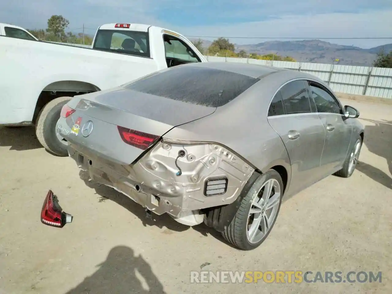 4 Photograph of a damaged car W1K5J4GB9LN090845 MERCEDES-BENZ CLA-CLASS 2020