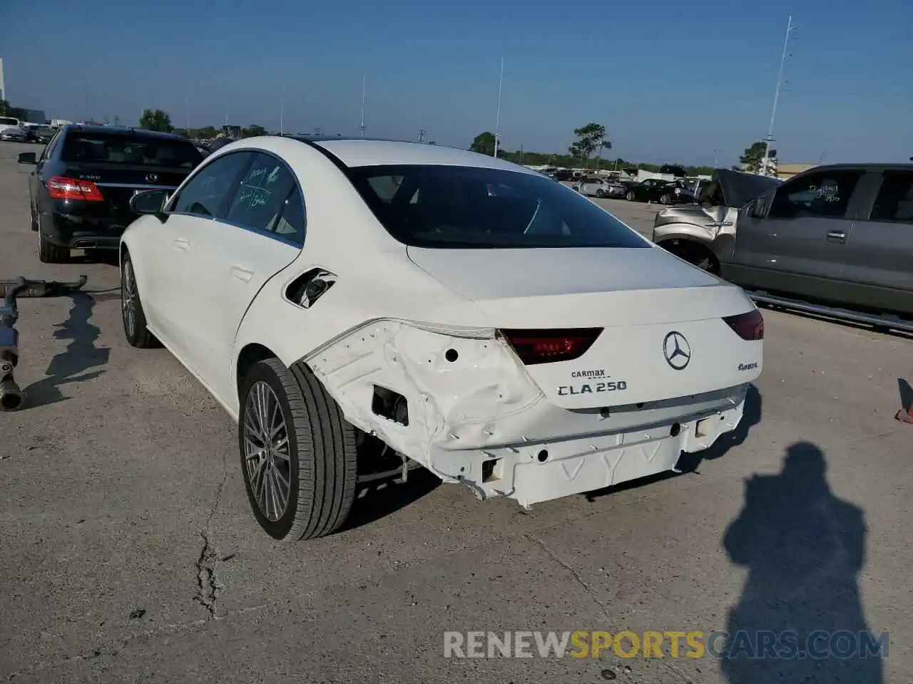 3 Photograph of a damaged car W1K5J4HB5LN087259 MERCEDES-BENZ CLA-CLASS 2020