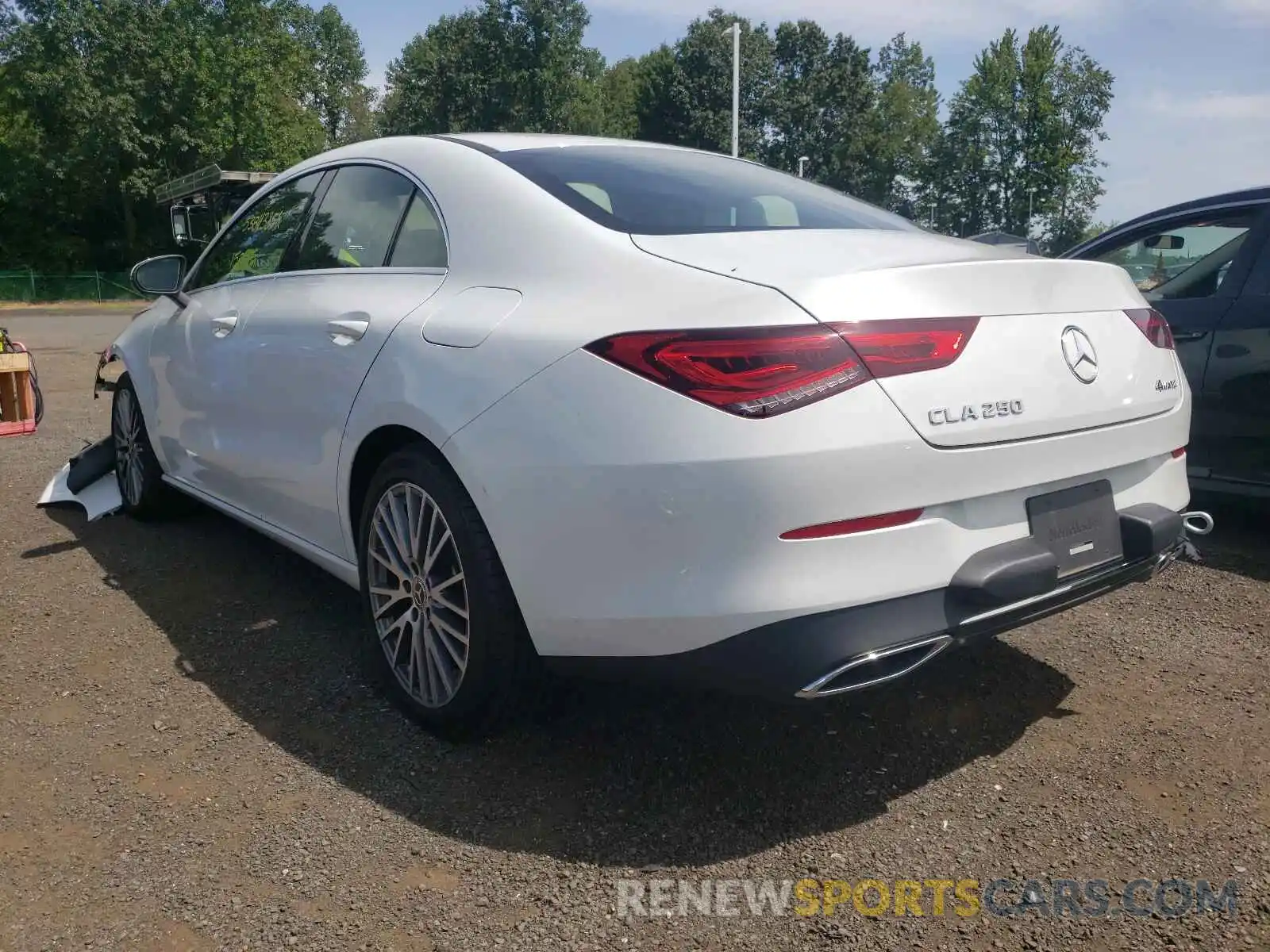 3 Photograph of a damaged car W1K5J4HB9LN082937 MERCEDES-BENZ CLA-CLASS 2020