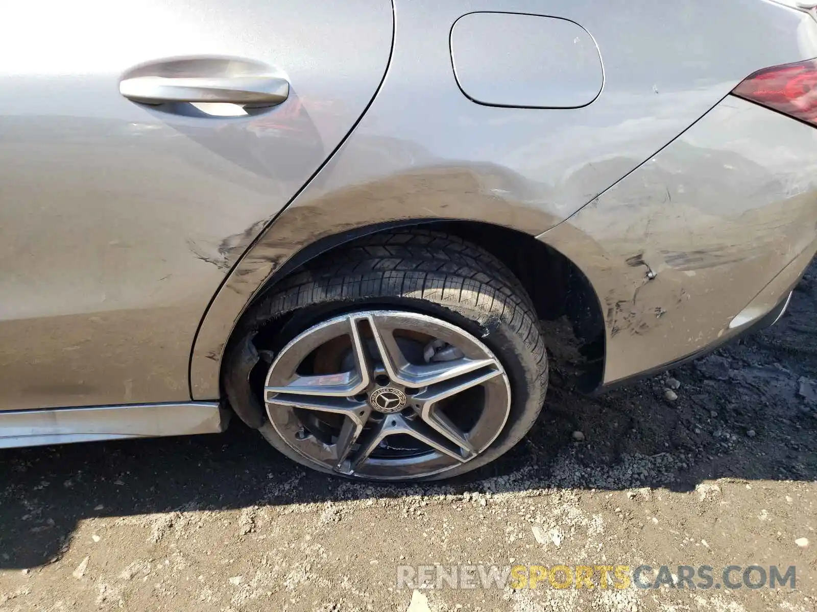 9 Photograph of a damaged car W1K5J4HBXLN122751 MERCEDES-BENZ CLA-CLASS 2020