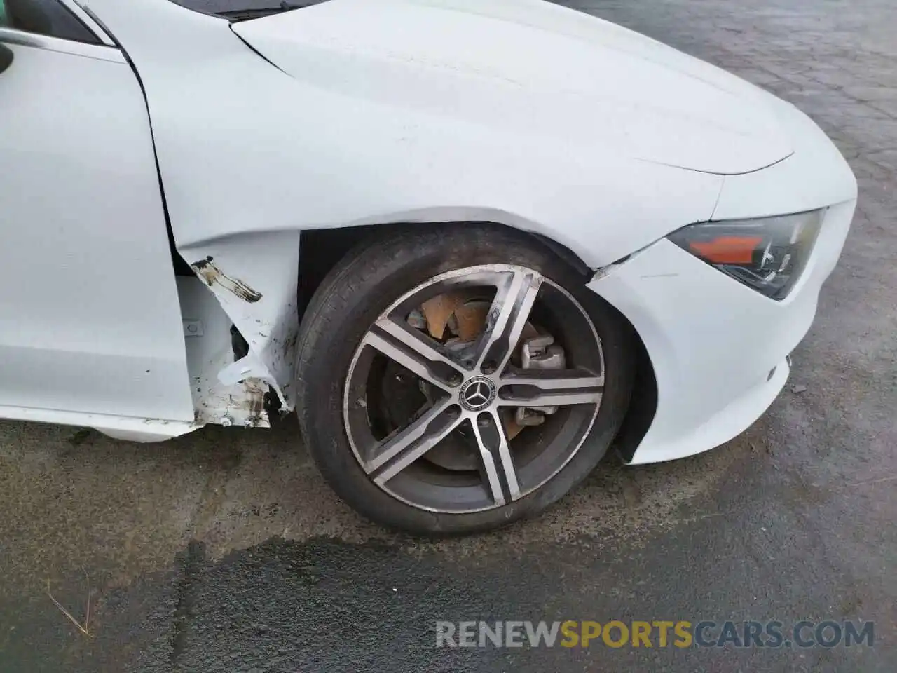 9 Photograph of a damaged car WDD5J4GBXLN039824 MERCEDES-BENZ CLA-CLASS 2020