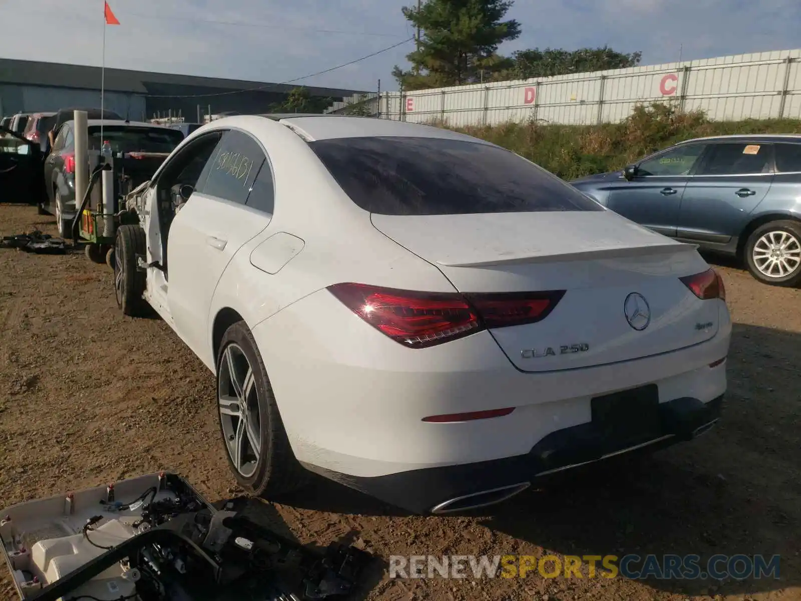 3 Photograph of a damaged car WDD5J4HB8LN071881 MERCEDES-BENZ CLA-CLASS 2020