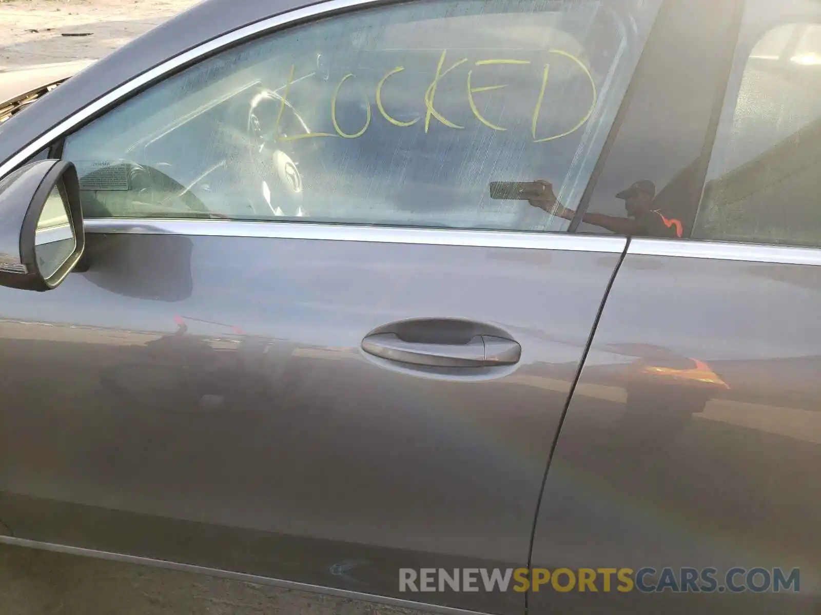 10 Photograph of a damaged car WDD5J4HB9LN067869 MERCEDES-BENZ CLA-CLASS 2020