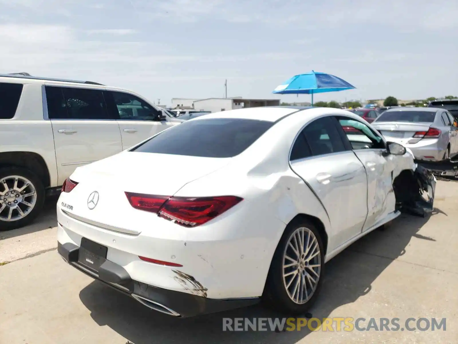 4 Photograph of a damaged car W1K5J4GB4MN161581 MERCEDES-BENZ CLA-CLASS 2021