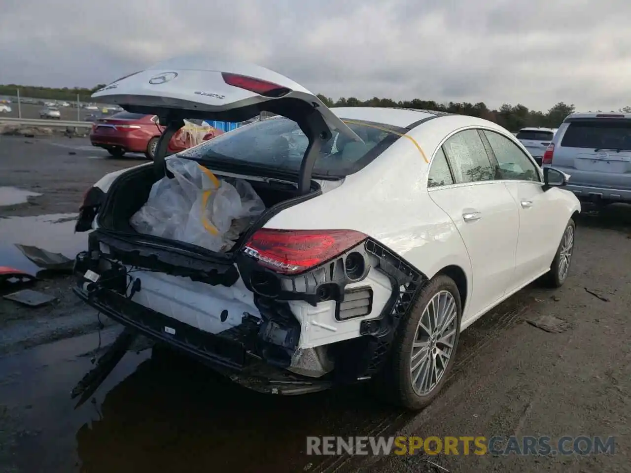 4 Photograph of a damaged car W1K5J4HB3MN187748 MERCEDES-BENZ CLA-CLASS 2021