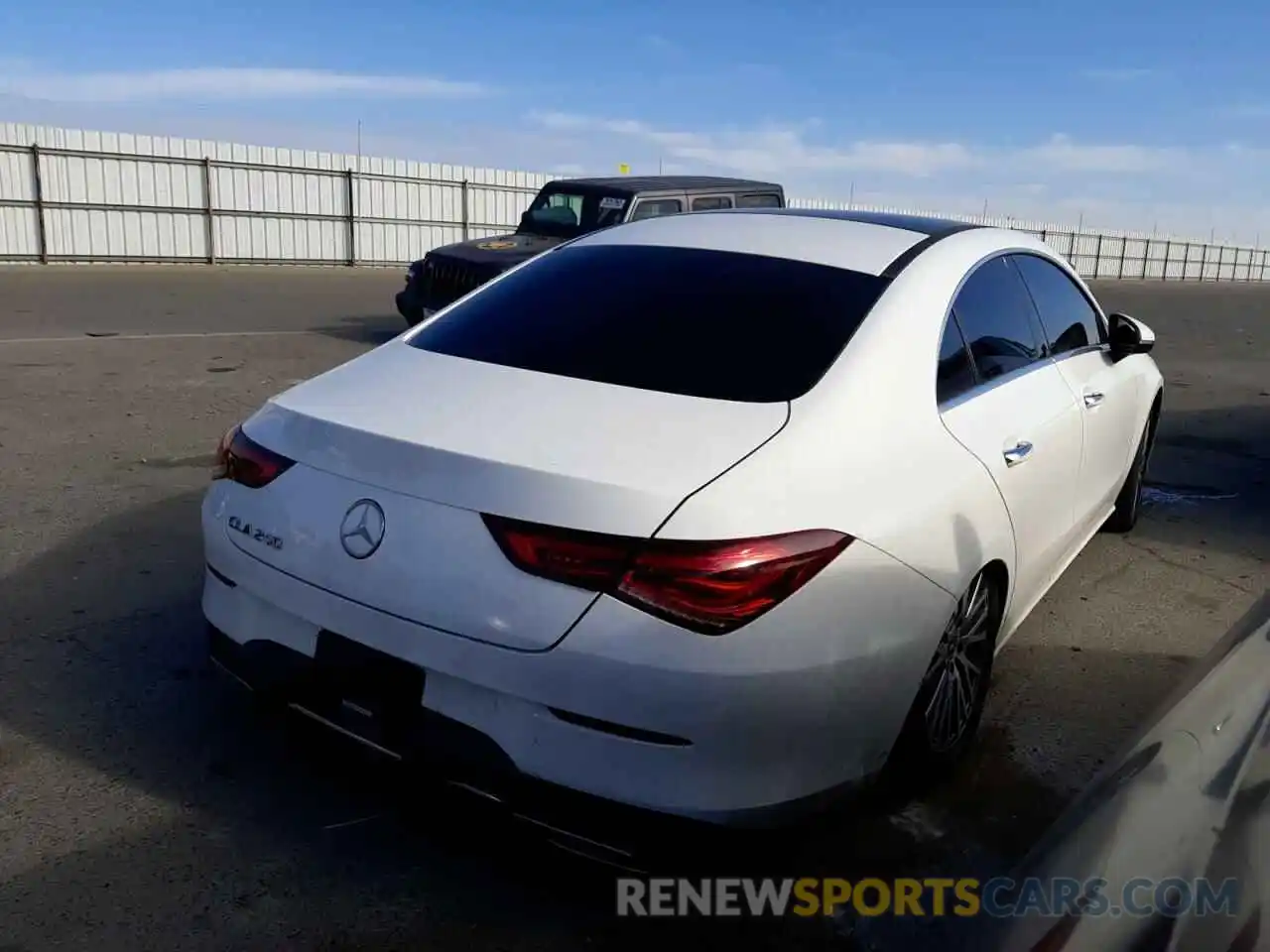 4 Photograph of a damaged car W1K5J4GB4NN264078 MERCEDES-BENZ CLA-CLASS 2022