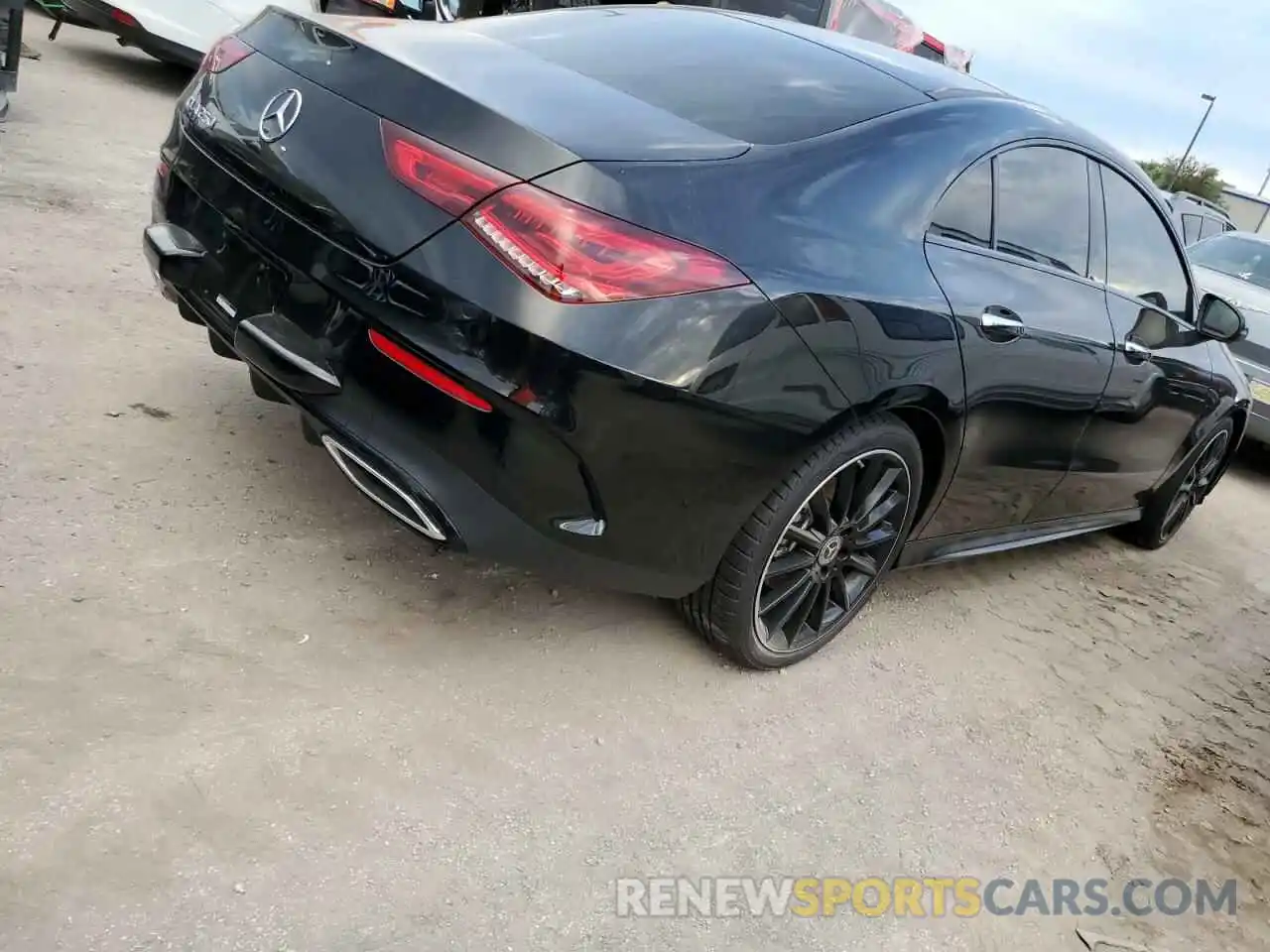 4 Photograph of a damaged car W1K5J4GBXNN298770 MERCEDES-BENZ CLA-CLASS 2022