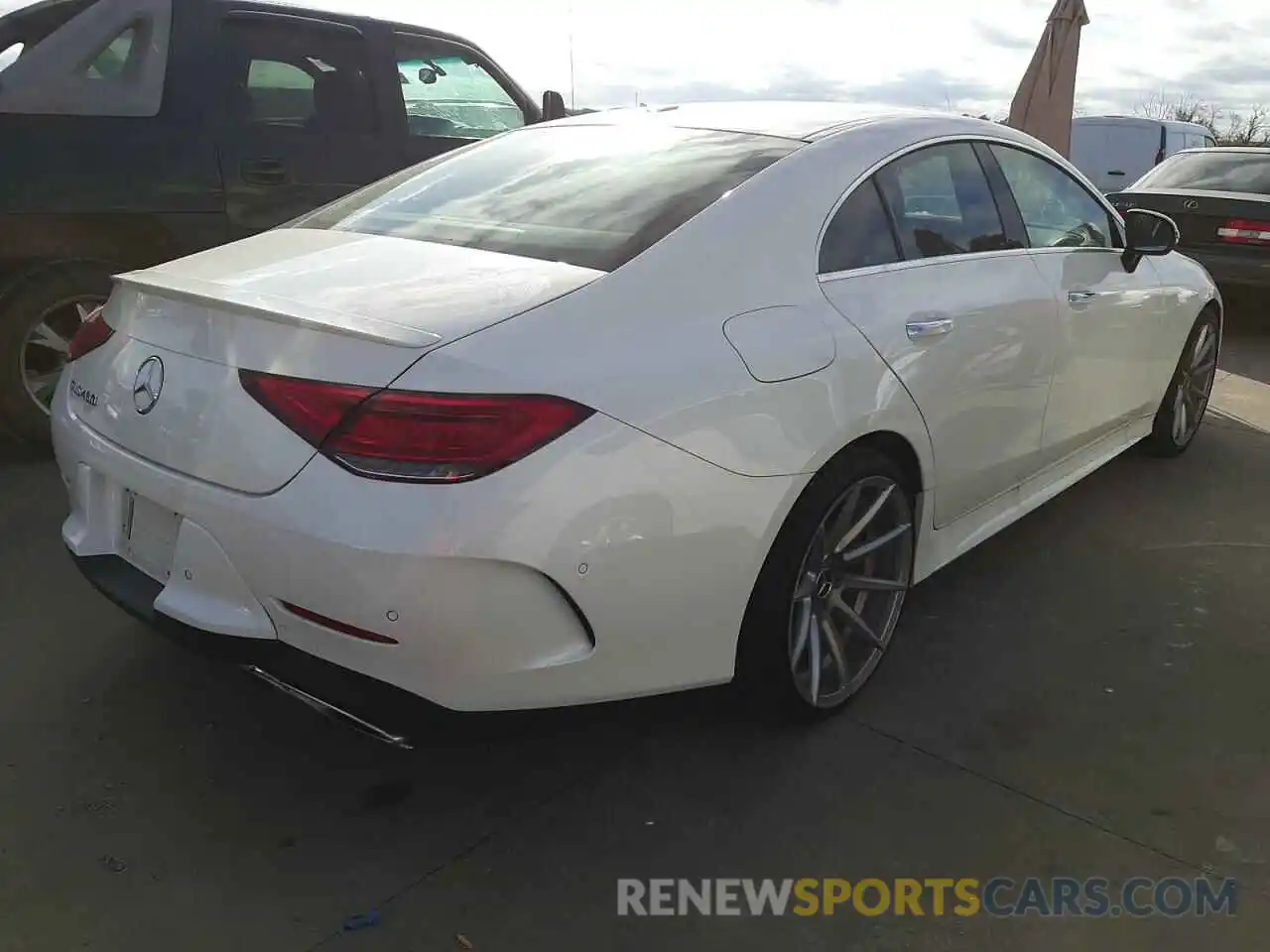 4 Photograph of a damaged car WDD2J5JB1KA033191 MERCEDES-BENZ CLC-CLASS 2019