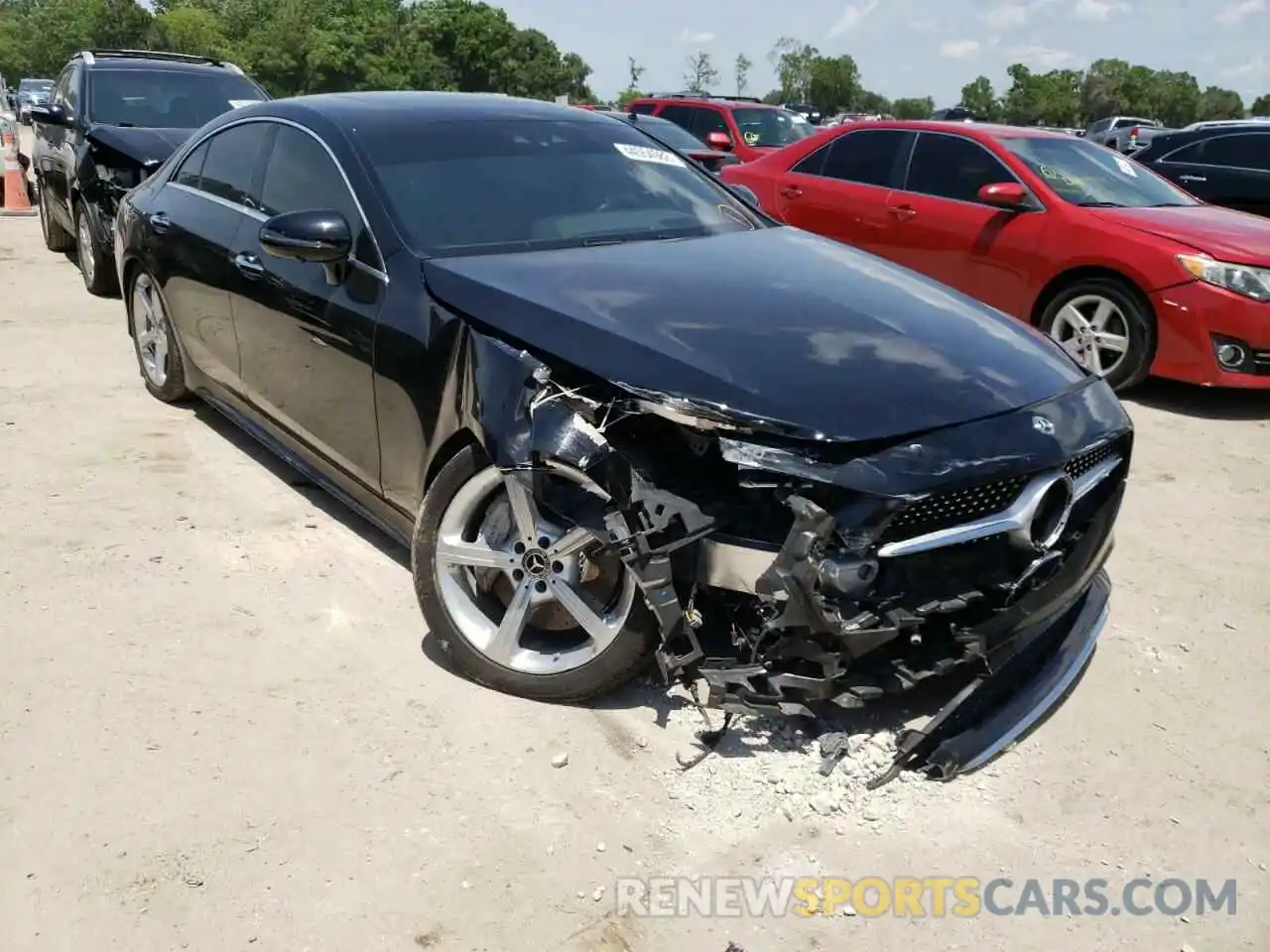 1 Photograph of a damaged car WDD2J5JB9KA040101 MERCEDES-BENZ CLC-CLASS 2019