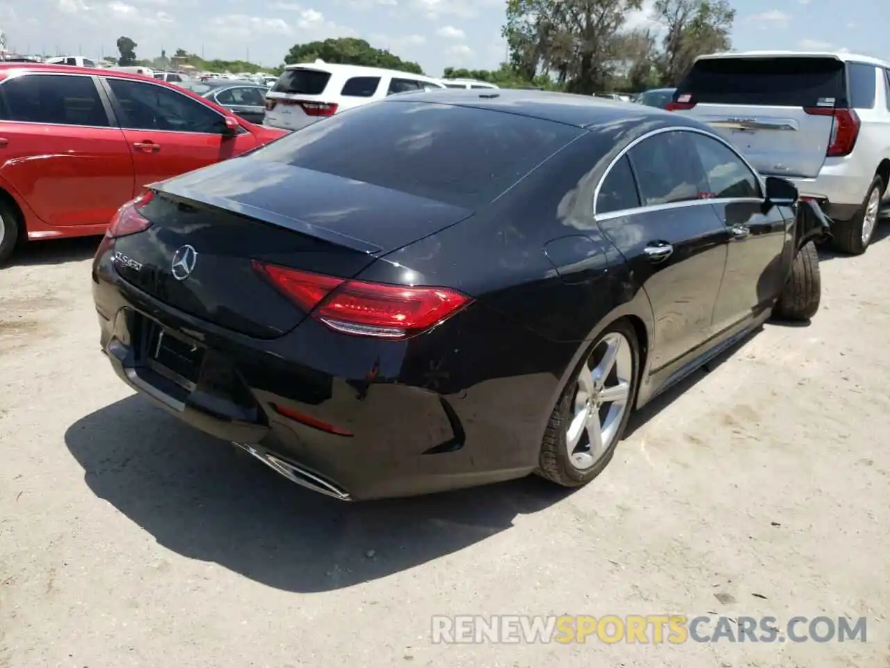 4 Photograph of a damaged car WDD2J5JB9KA040101 MERCEDES-BENZ CLC-CLASS 2019