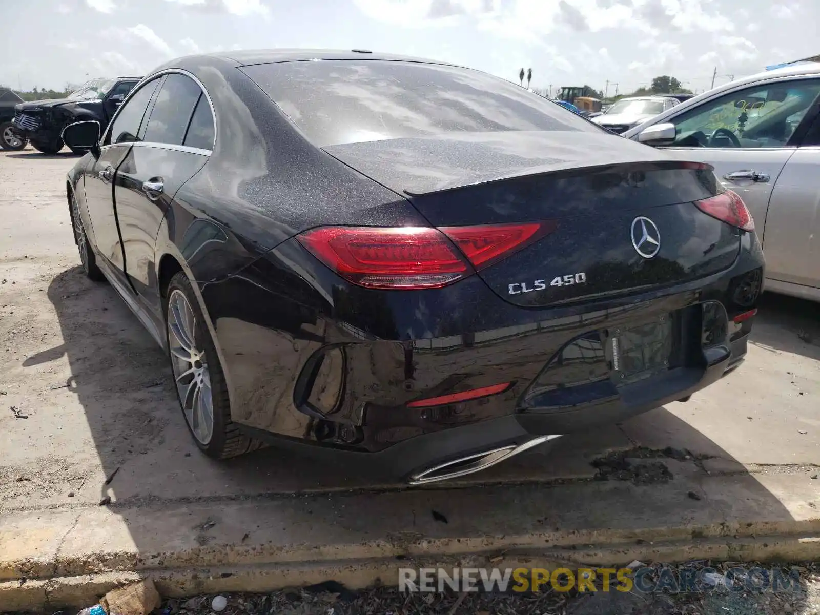 3 Photograph of a damaged car WDD2J5JBXKA043489 MERCEDES-BENZ CLC-CLASS 2019