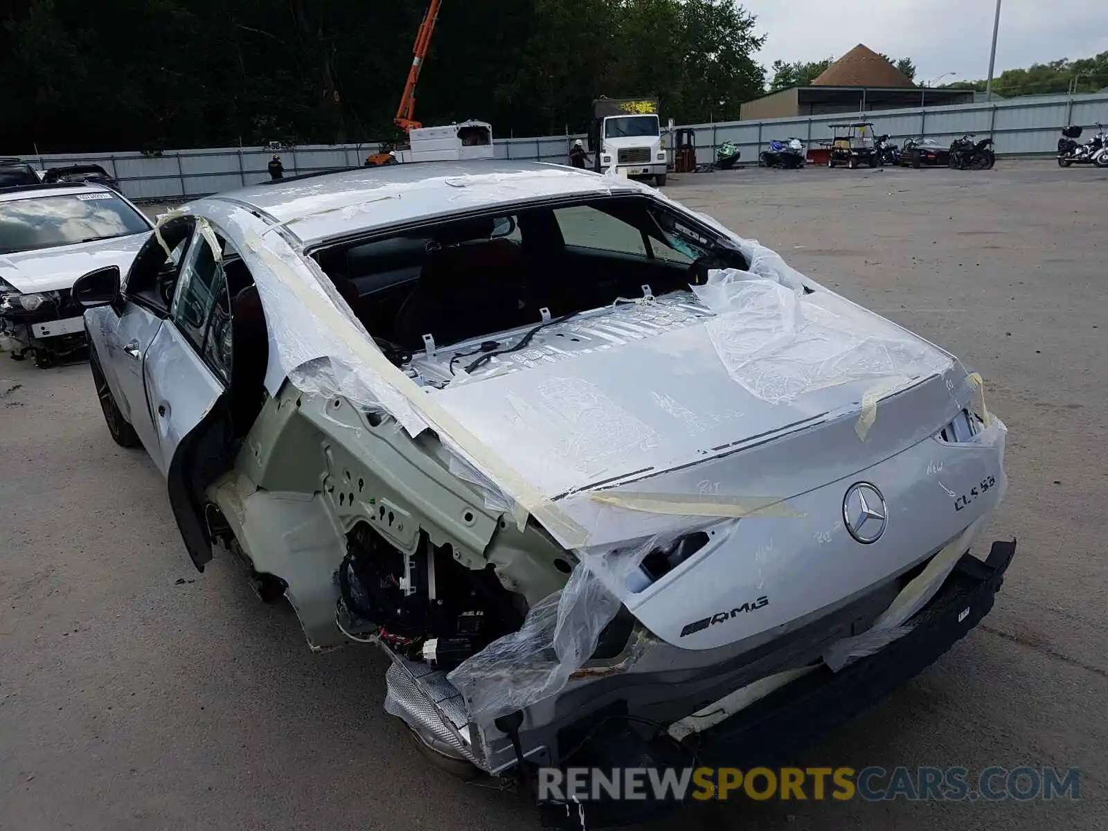 3 Photograph of a damaged car WDD2J6BB4KA028393 MERCEDES-BENZ CLC-CLASS 2019