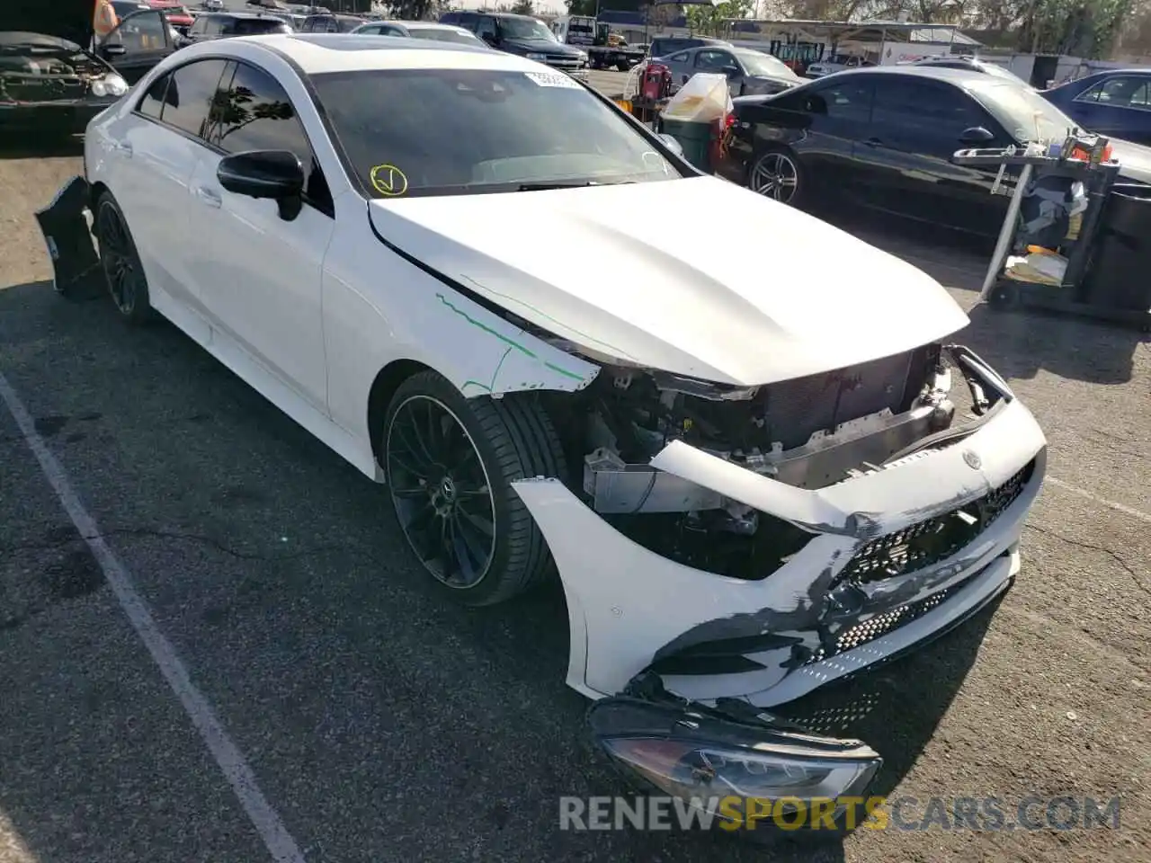 1 Photograph of a damaged car WDD2J5JB4LA048852 MERCEDES-BENZ CLC-CLASS 2020