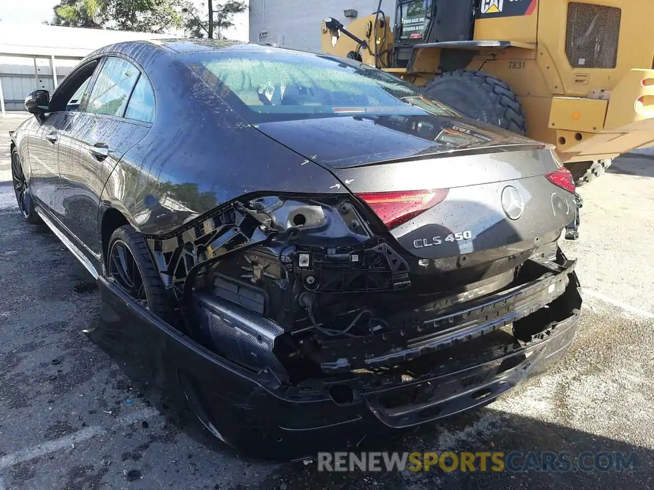 3 Photograph of a damaged car WDD2J5JBXLA048581 MERCEDES-BENZ CLC-CLASS 2020