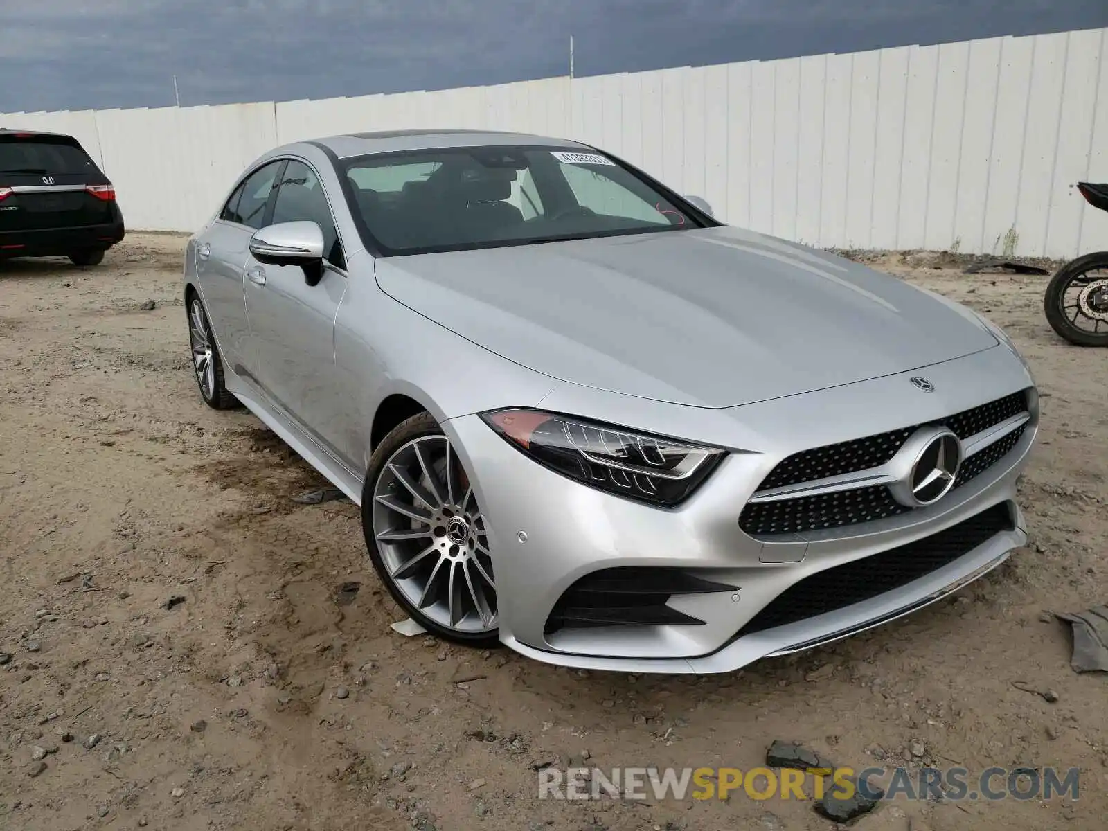 1 Photograph of a damaged car WDD2J5JBXLA048855 MERCEDES-BENZ CLC-CLASS 2020