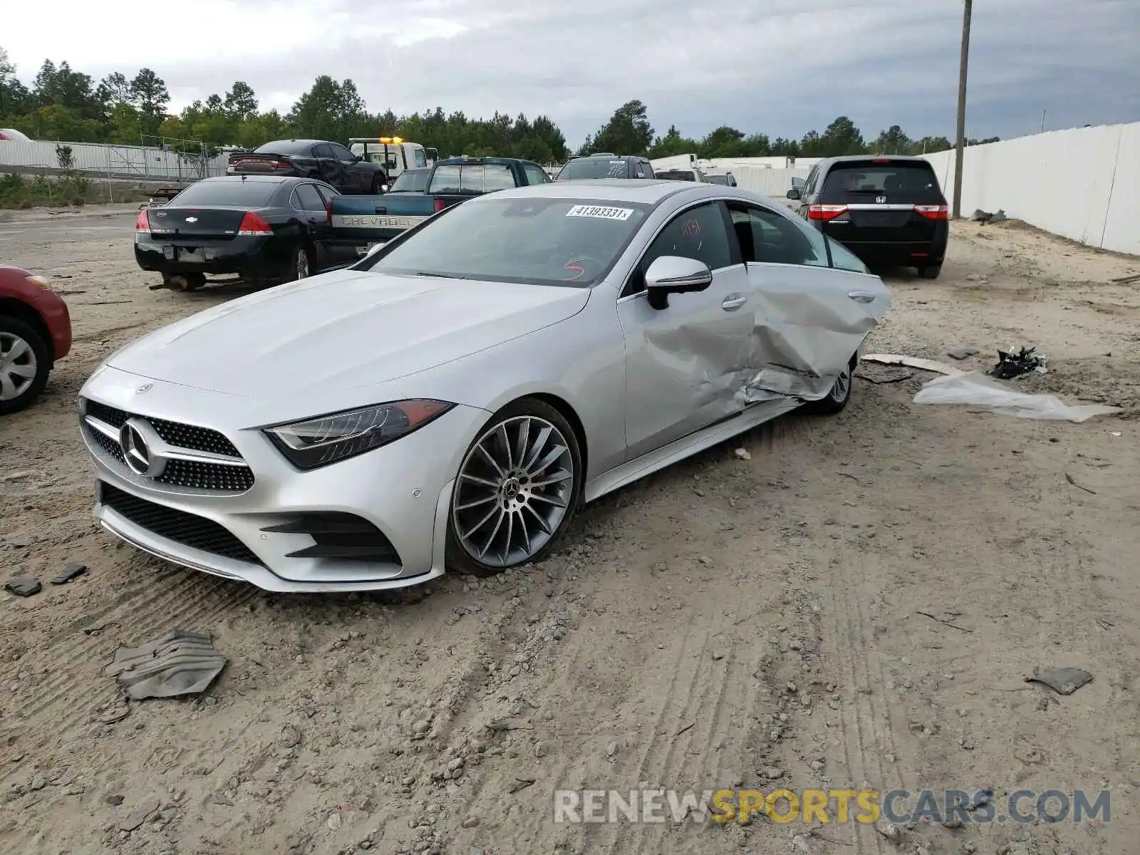 2 Photograph of a damaged car WDD2J5JBXLA048855 MERCEDES-BENZ CLC-CLASS 2020