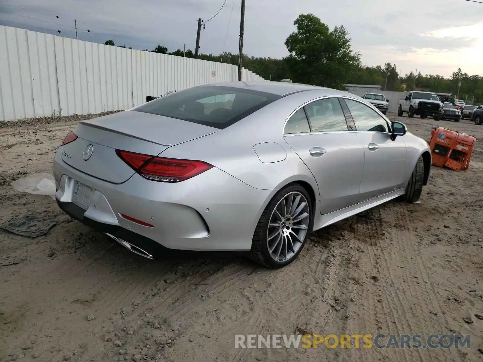 4 Photograph of a damaged car WDD2J5JBXLA048855 MERCEDES-BENZ CLC-CLASS 2020