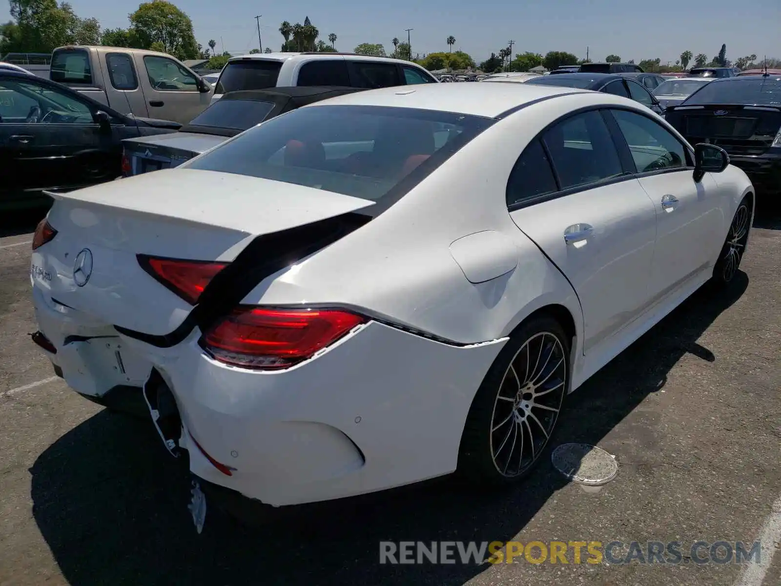 4 Photograph of a damaged car W1K2J5JB0MA090758 MERCEDES-BENZ CLC-CLASS 2021