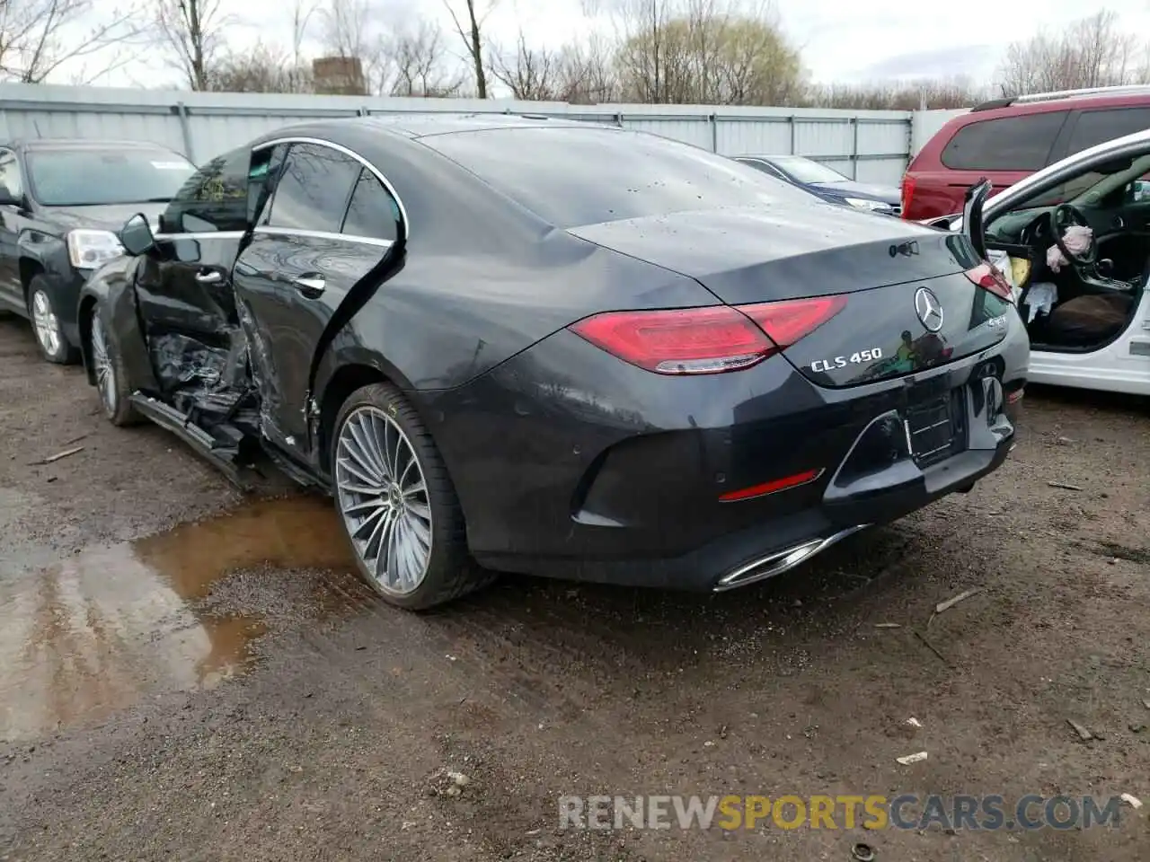 3 Photograph of a damaged car W1K2J5KB9NA095411 MERCEDES-BENZ CLC-CLASS 2022