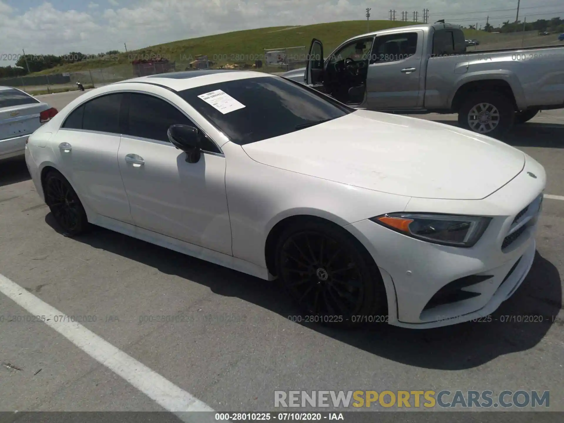 1 Photograph of a damaged car WDD2J5JB5KA013123 MERCEDES-BENZ CLS 2019