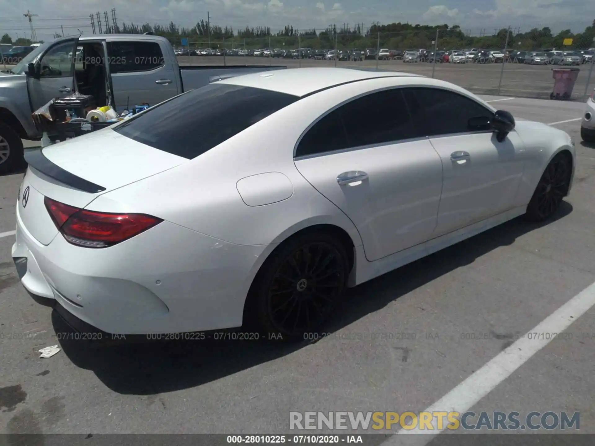 4 Photograph of a damaged car WDD2J5JB5KA013123 MERCEDES-BENZ CLS 2019