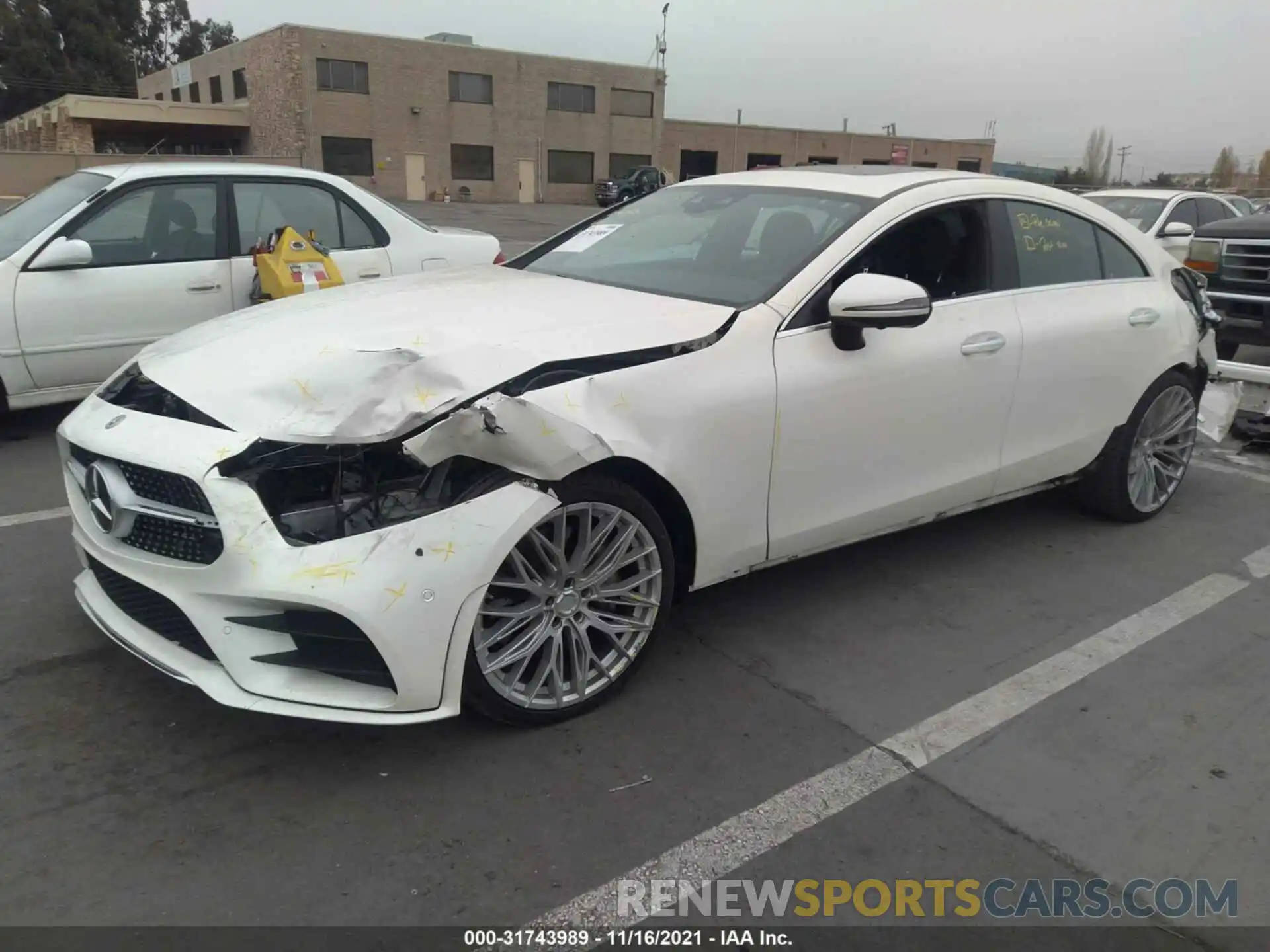 2 Photograph of a damaged car WDD2J5KB6KA036246 MERCEDES-BENZ CLS 2019