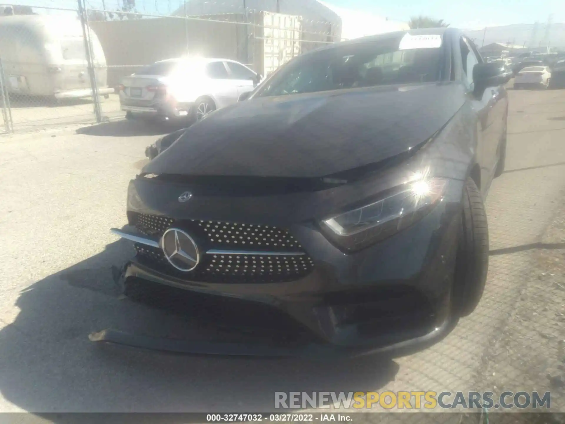 2 Photograph of a damaged car W1K2J5JB3LA077422 MERCEDES-BENZ CLS 2020