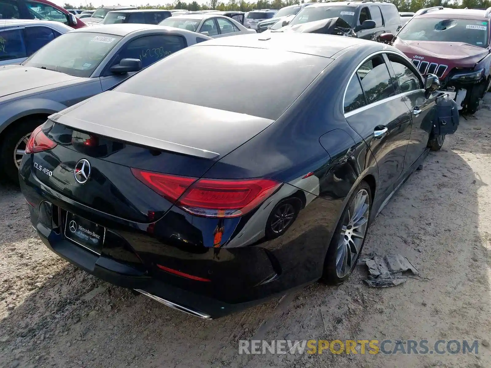 4 Photograph of a damaged car WDD2J5JB2KA031093 MERCEDES-BENZ CLS 450 2019