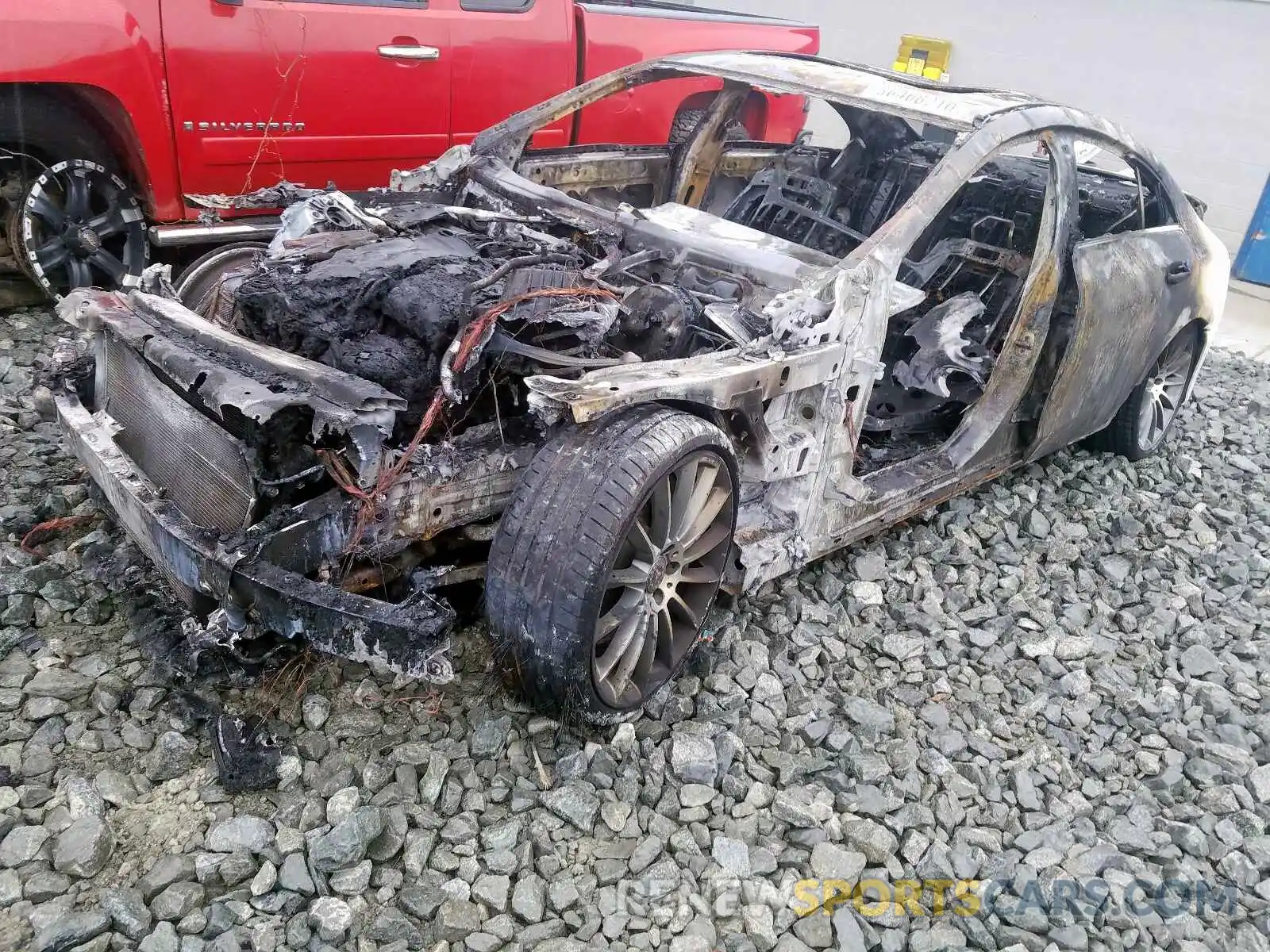 9 Photograph of a damaged car WDD2J5JB3KA018126 MERCEDES-BENZ CLS 450 2019