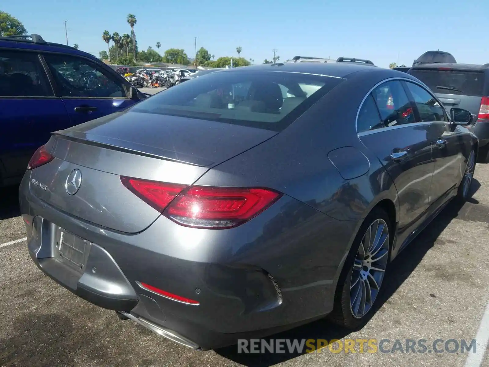 4 Photograph of a damaged car WDD2J5JBXKA010797 MERCEDES-BENZ CLS 450 2019