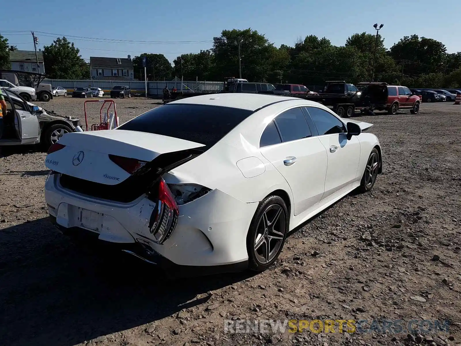 4 Photograph of a damaged car WDD2J5KB7KA038331 MERCEDES-BENZ CLS 450 4M 2019