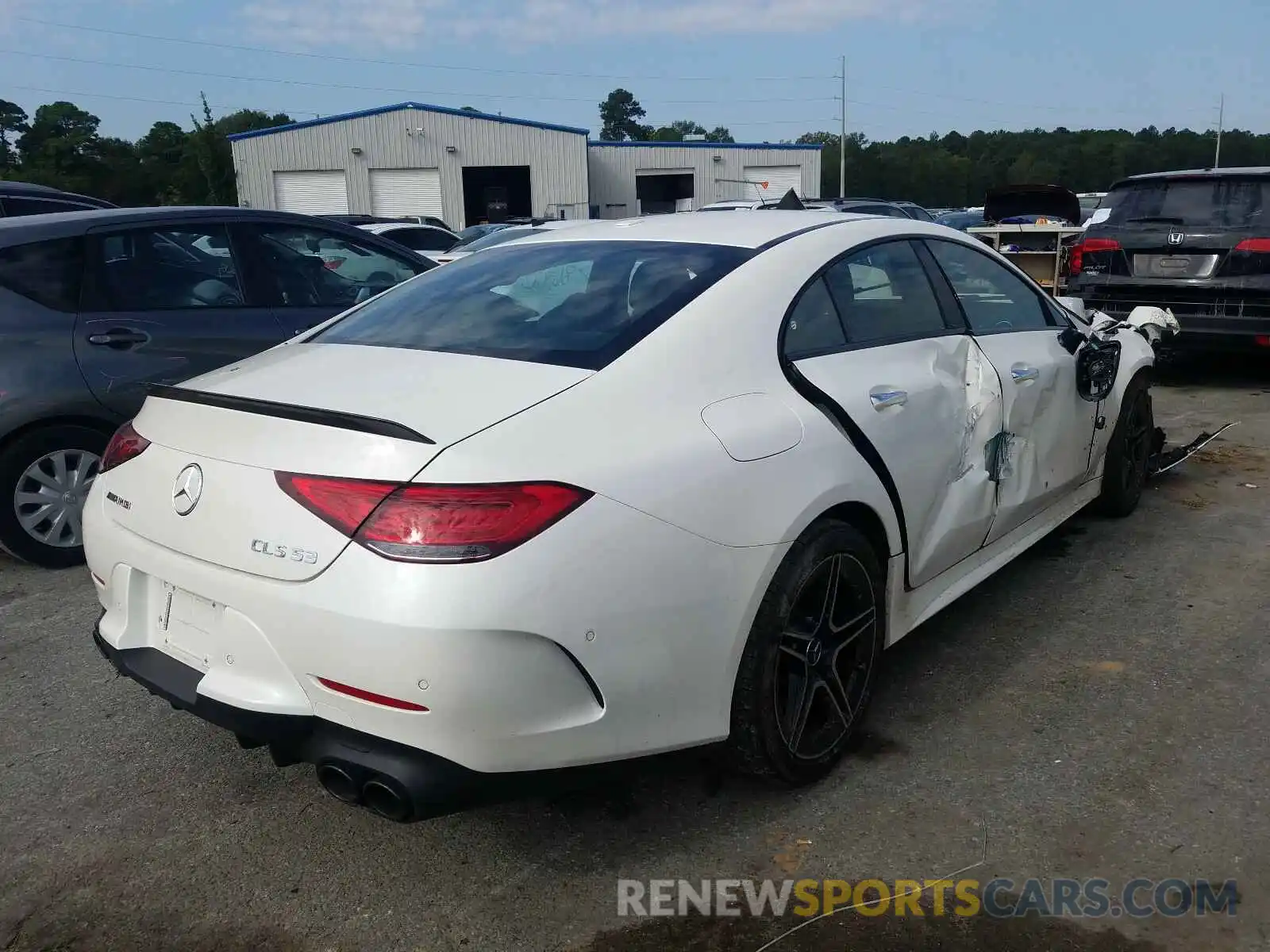 4 Photograph of a damaged car WDD2J6BB4LA050945 MERCEDES-BENZ CLS AMG 53 2020