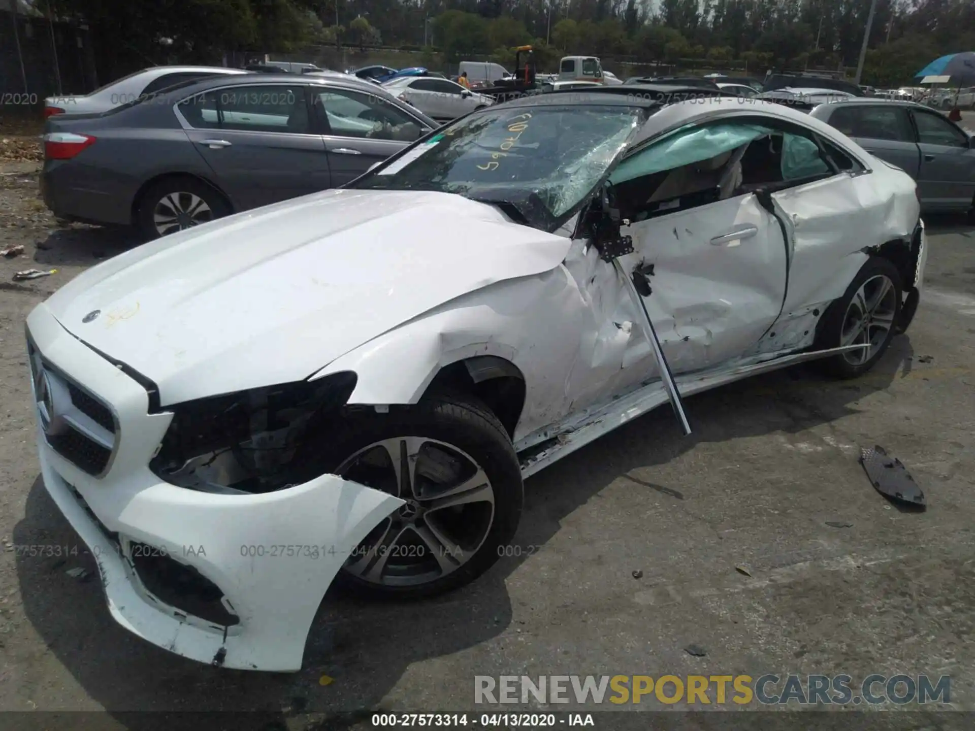 6 Photograph of a damaged car WDD1J6HB2KF107065 MERCEDES-BENZ E 2019