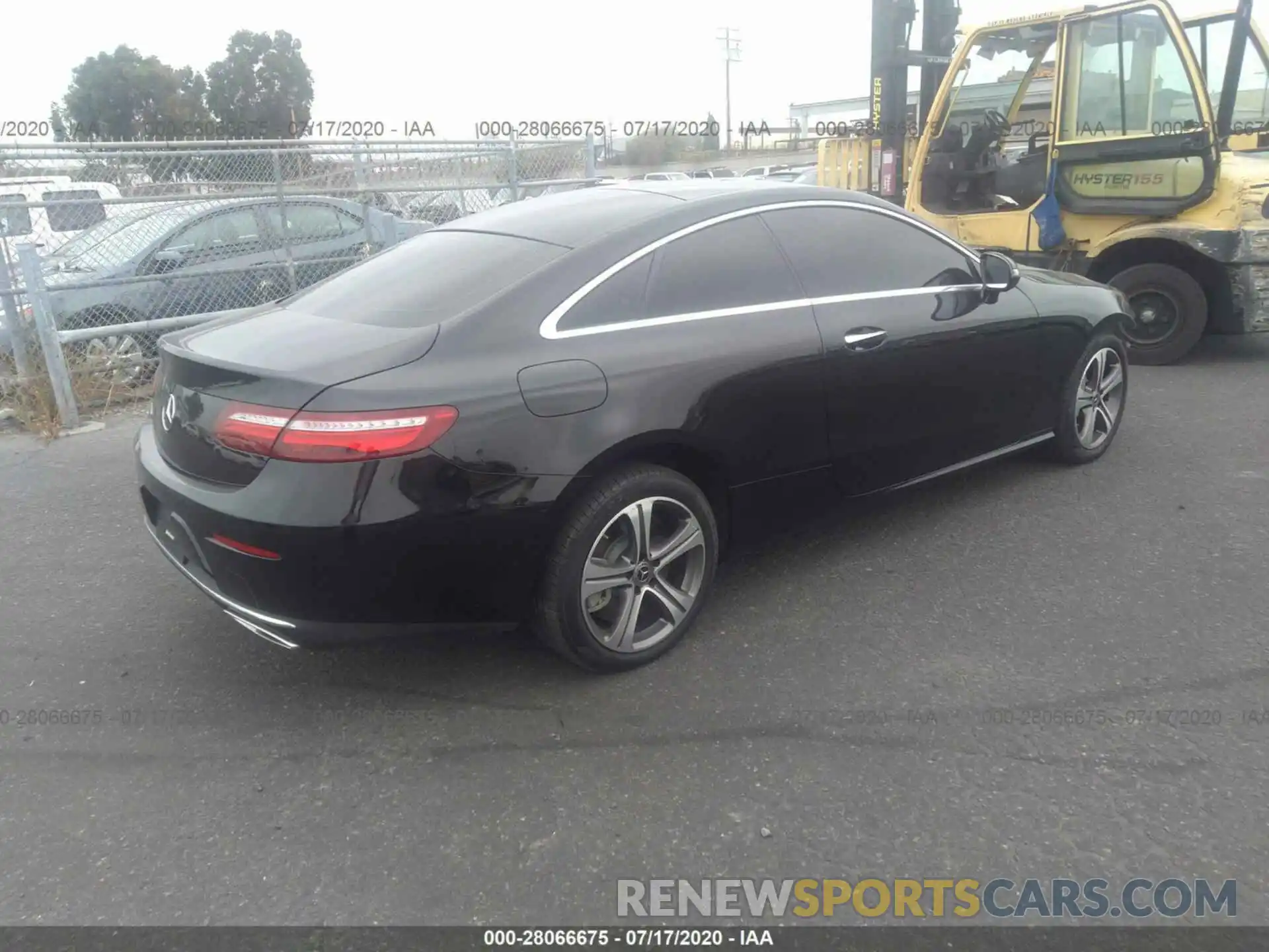 4 Photograph of a damaged car WDD1J6HB7KF077027 MERCEDES-BENZ E 2019