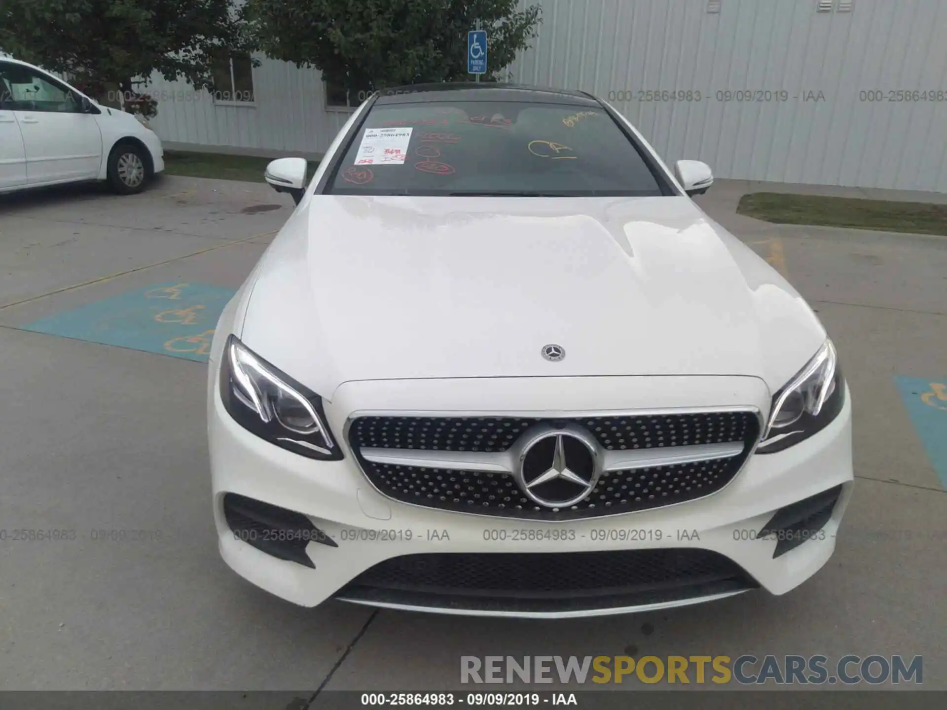 6 Photograph of a damaged car WDD1J6JB3KF075544 MERCEDES-BENZ E 2019