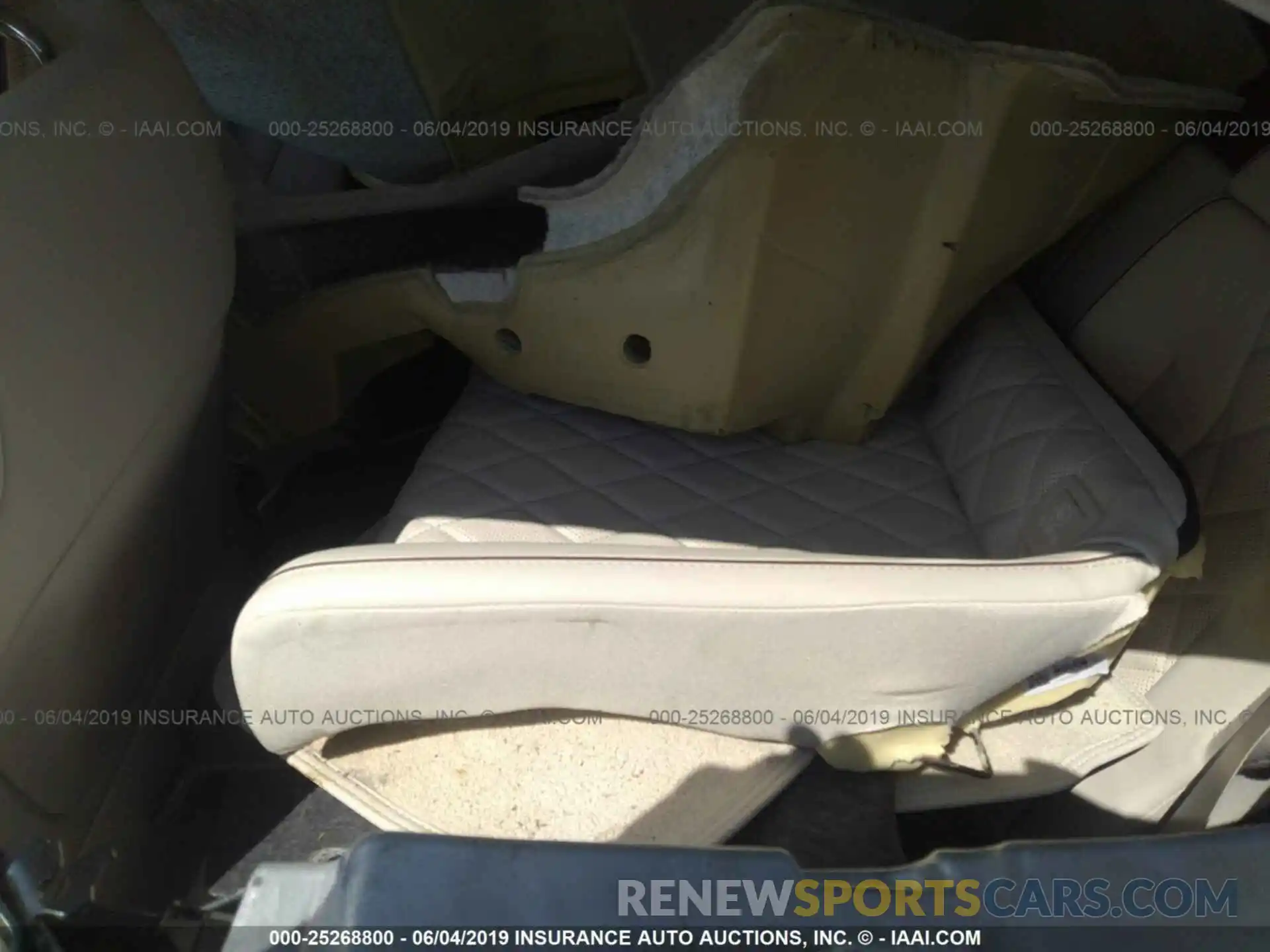 8 Photograph of a damaged car WDD1K6BB1KF087882 MERCEDES-BENZ E 2019