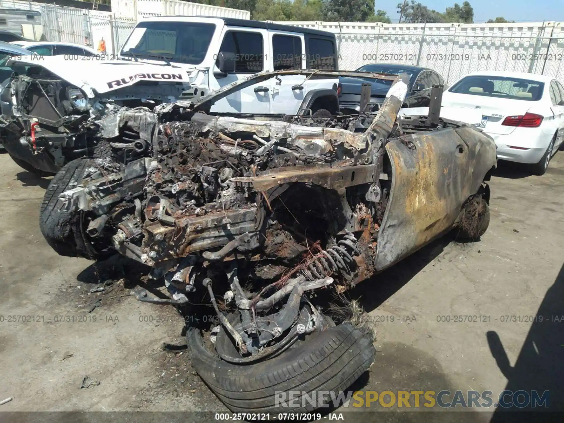 2 Photograph of a damaged car WDD1K6HB6KF113285 MERCEDES-BENZ E 2019