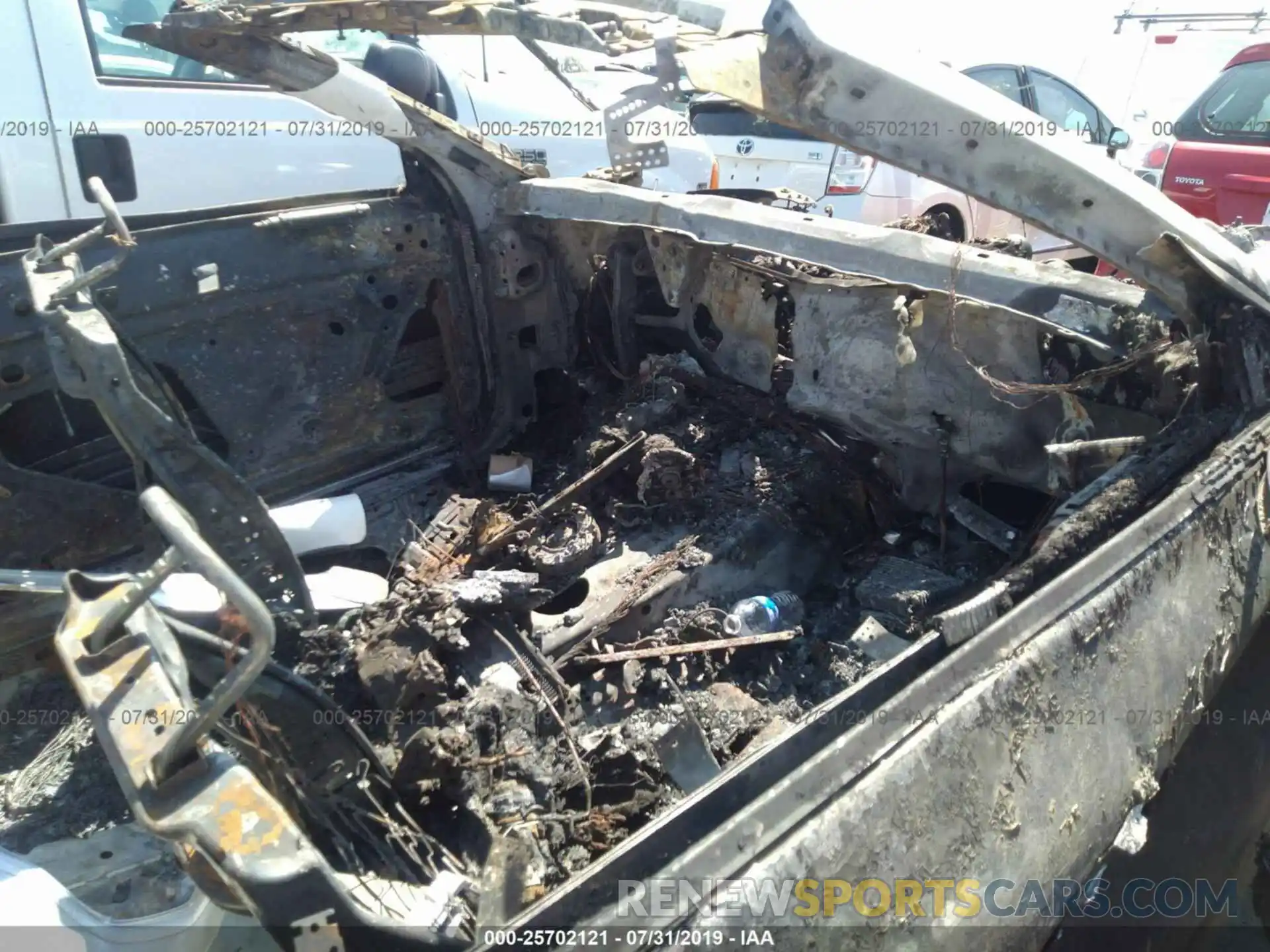 5 Photograph of a damaged car WDD1K6HB6KF113285 MERCEDES-BENZ E 2019