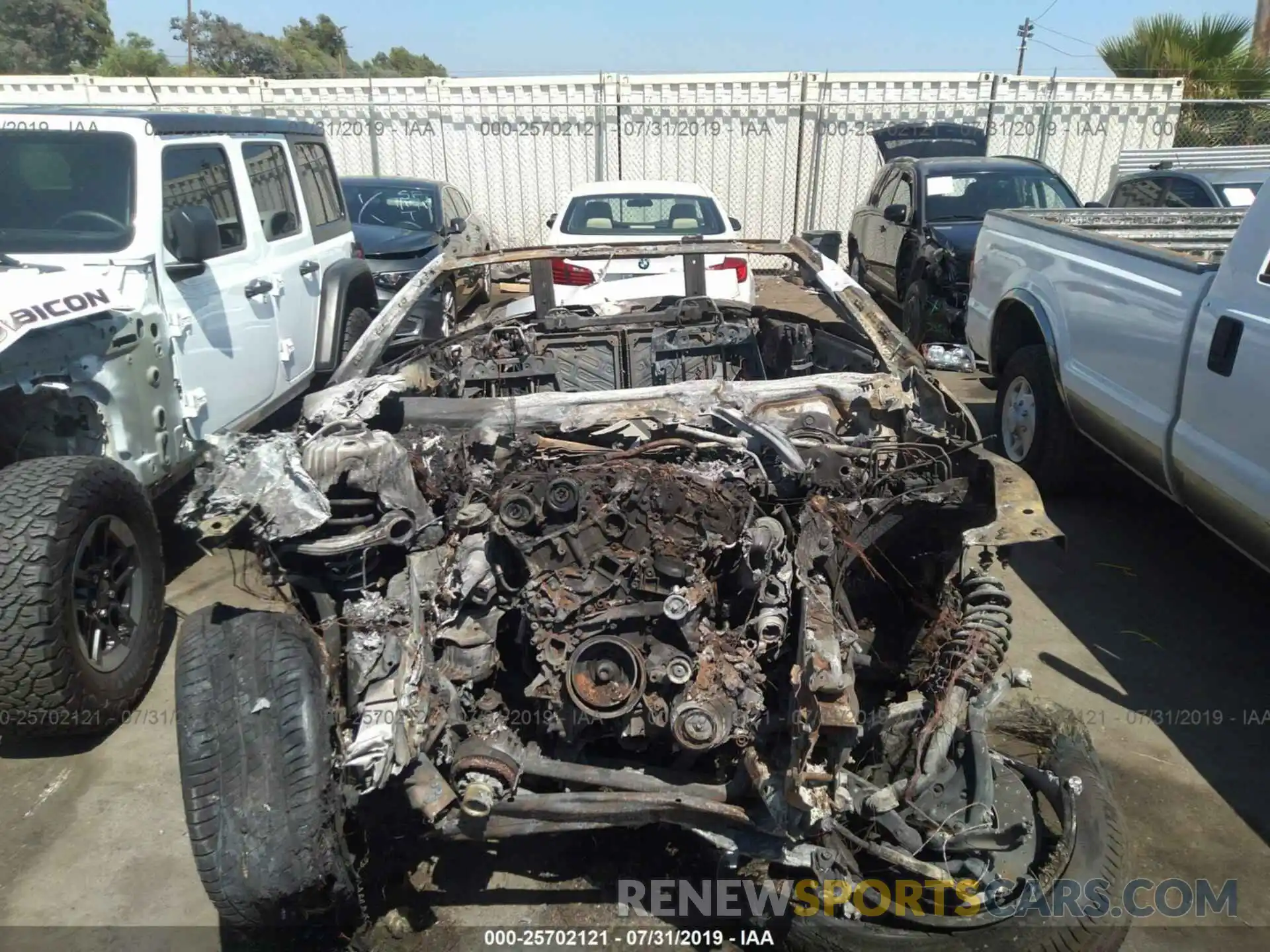 6 Photograph of a damaged car WDD1K6HB6KF113285 MERCEDES-BENZ E 2019