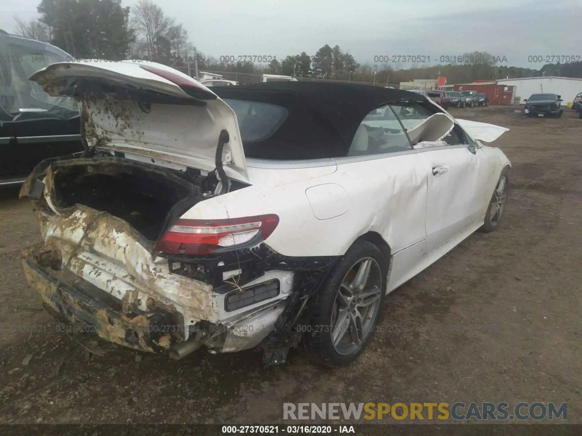 4 Photograph of a damaged car WDD1K6HB9KF116357 MERCEDES-BENZ E 2019