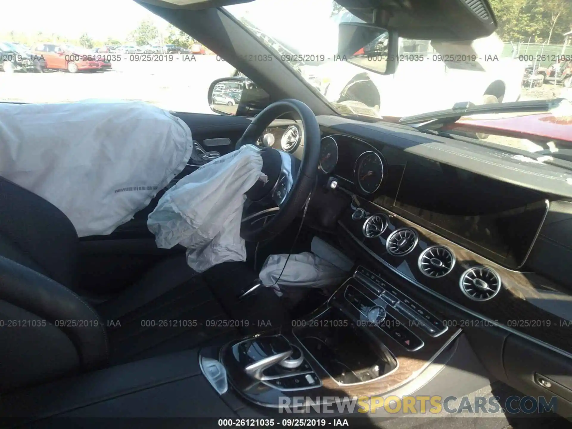 5 Photograph of a damaged car WDD1K6JB1KF081565 MERCEDES-BENZ E 2019